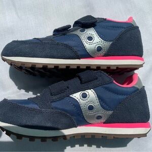 New Saucony Kids' Sneakers in Navy and Pink